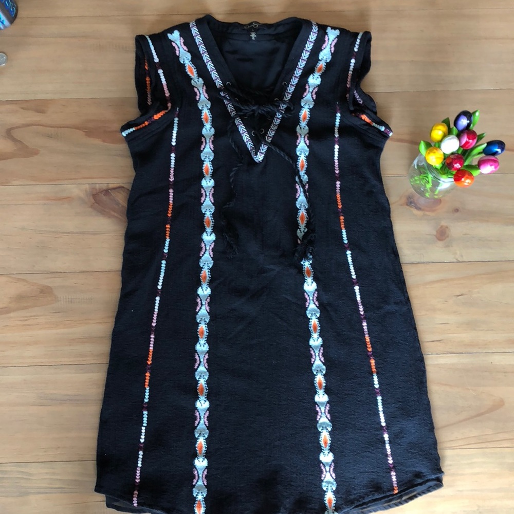 Jessica Simpson tribal coverup